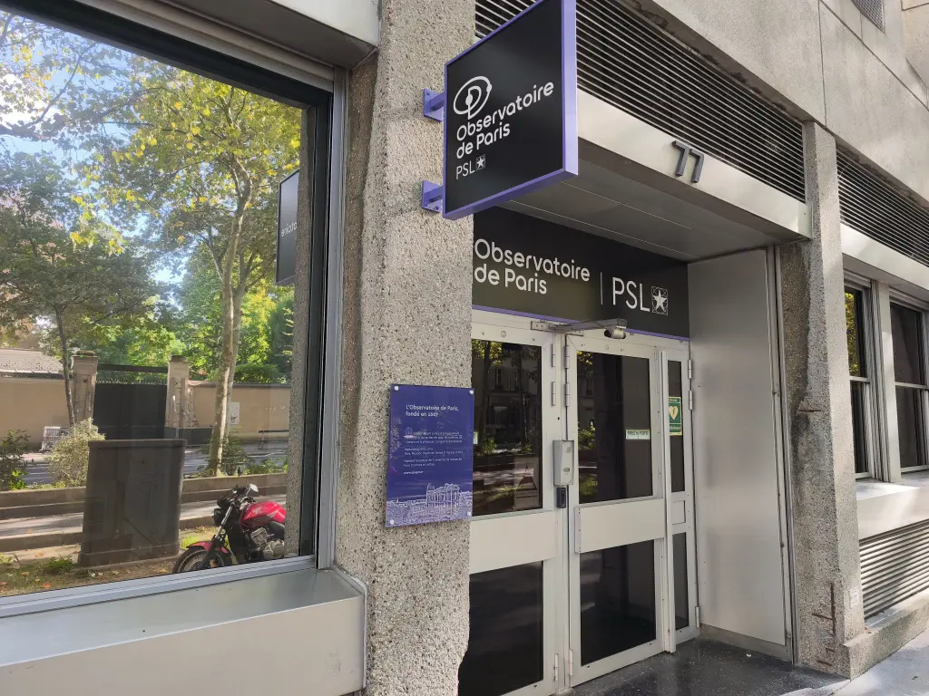 ParisAstronomy06.webp